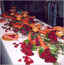 Sisalh&ouml;rnchen mit Rosen auf Efeube